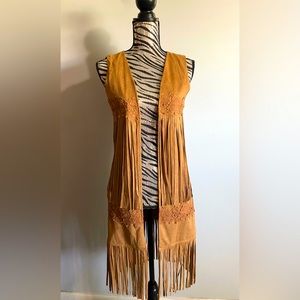 Blush Noir Western Fringe Vest Jacket